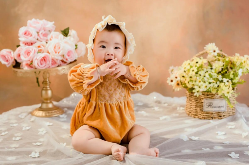 成都宝宝多大可以吃水果